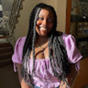 Meet your Posher, Mara